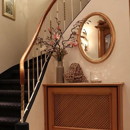 Wuerttemberger Hof 3*