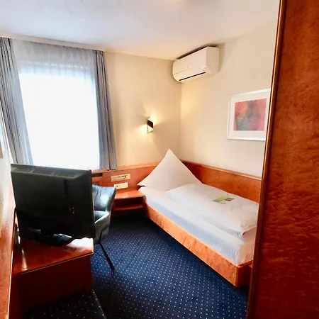 Hotel Wuerttemberger Hof 3*