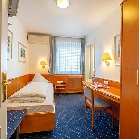 Wuerttemberger Hof 호텔 3*